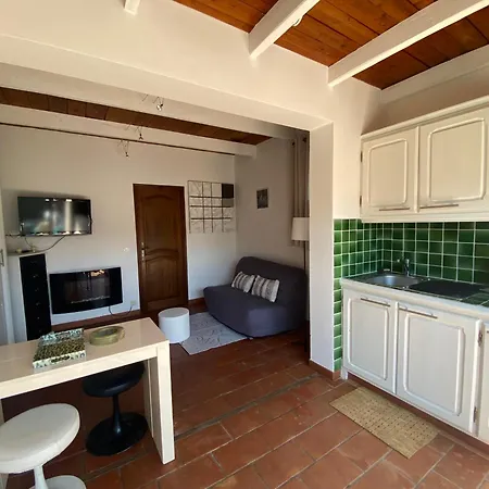 Le Clos Du Perrussier évasion Provençale Au Soleil * Roquebrune-sur-Argens